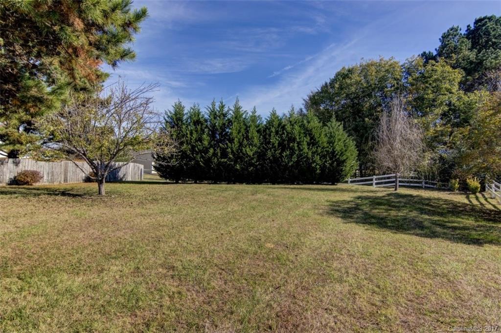 12206 Marathon Hill Road Charlotte, NC 28269 - Photo 23 of 23 a view of a field