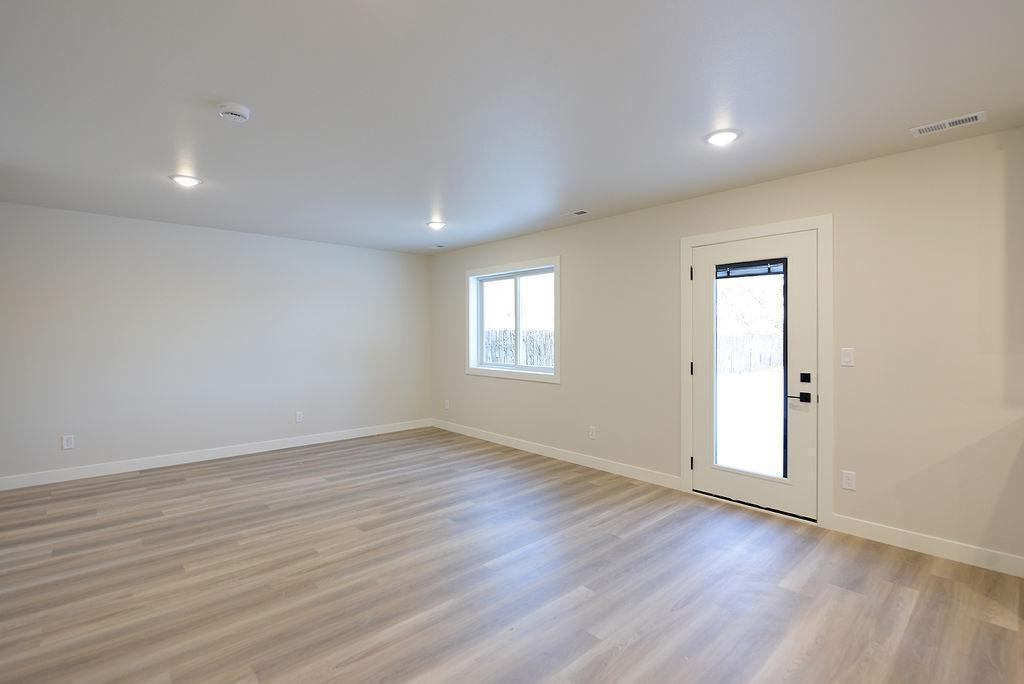 323 3rd Street Mapleton, ND 58059 - Photo 8 of 31 Gallery Image 8