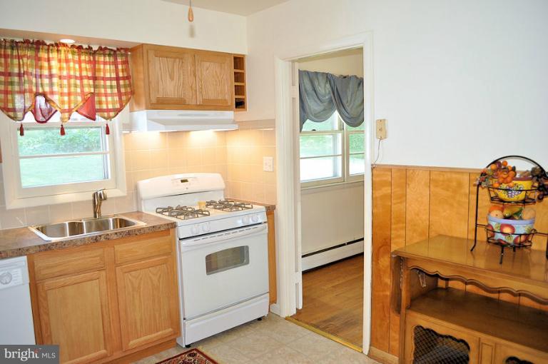 1407 Mt Airy Road Rosedale, MD 21237 - Photo 17 of 27 New appliances all included in kitchen