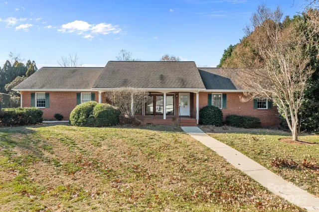 $625,000 | 110 Ketch Court, Mooresville, NC 28117