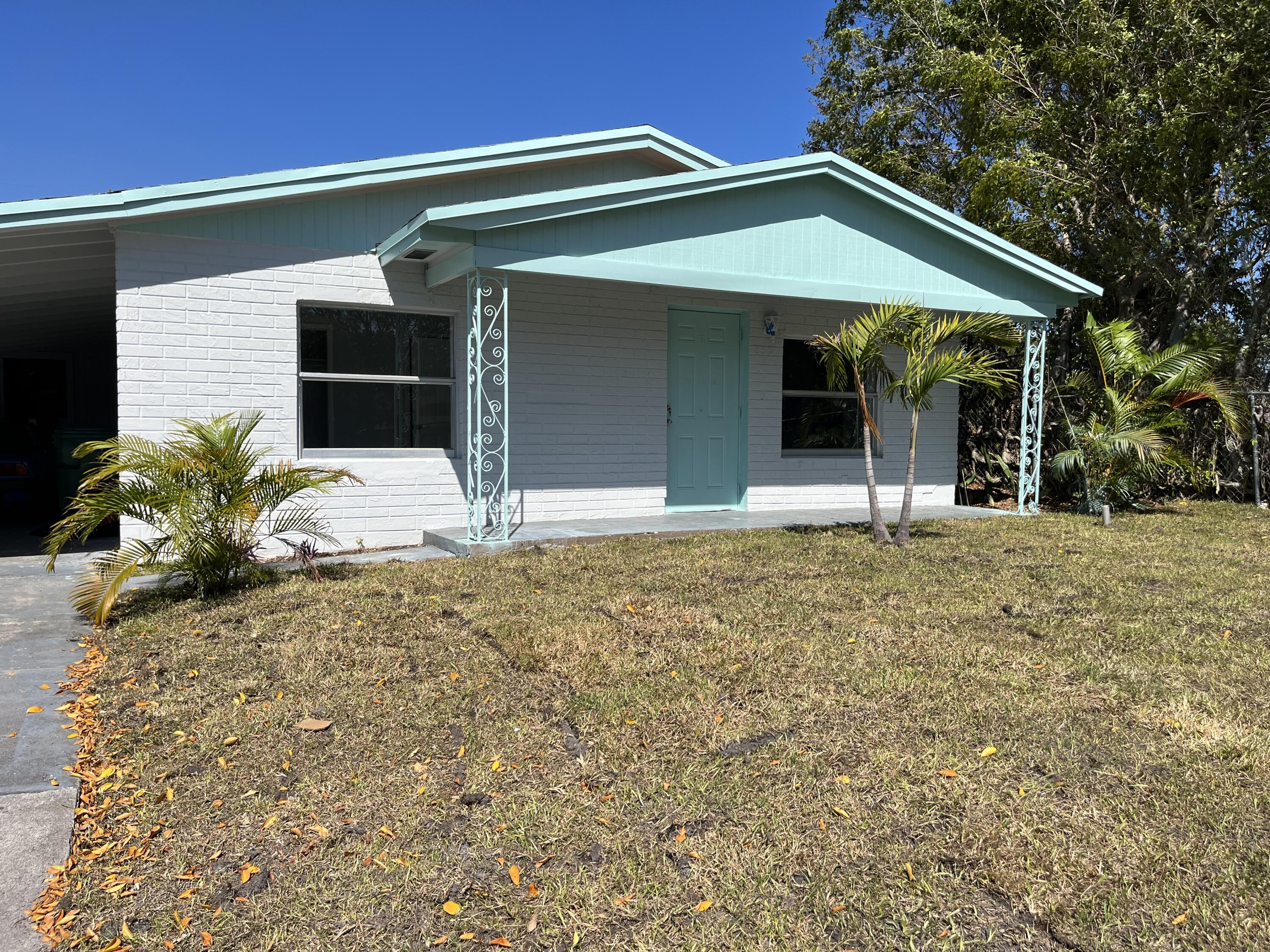 832 West 6th Street Riviera Beach, FL 33404 - Photo 9 of 9 IMG_5474 (1)