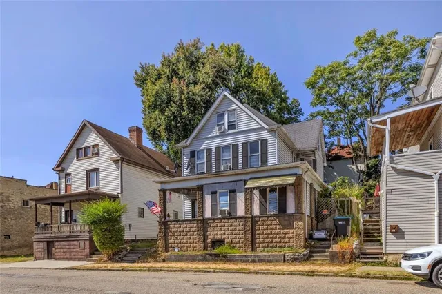 $77,500 | 211 East 7th Avenue, Tarentum, PA 15084