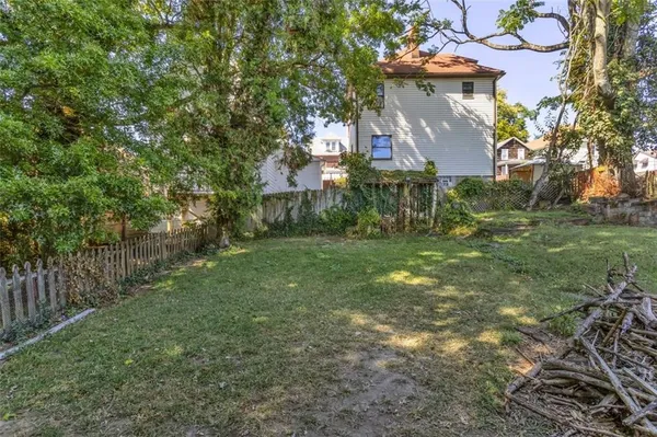 $74,900 | 211 East 7th Avenue, Tarentum, PA 15084