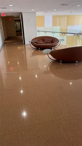 $2,875 | 2775 Northeast 187th Street, Unit 227, Aventura, FL 33180