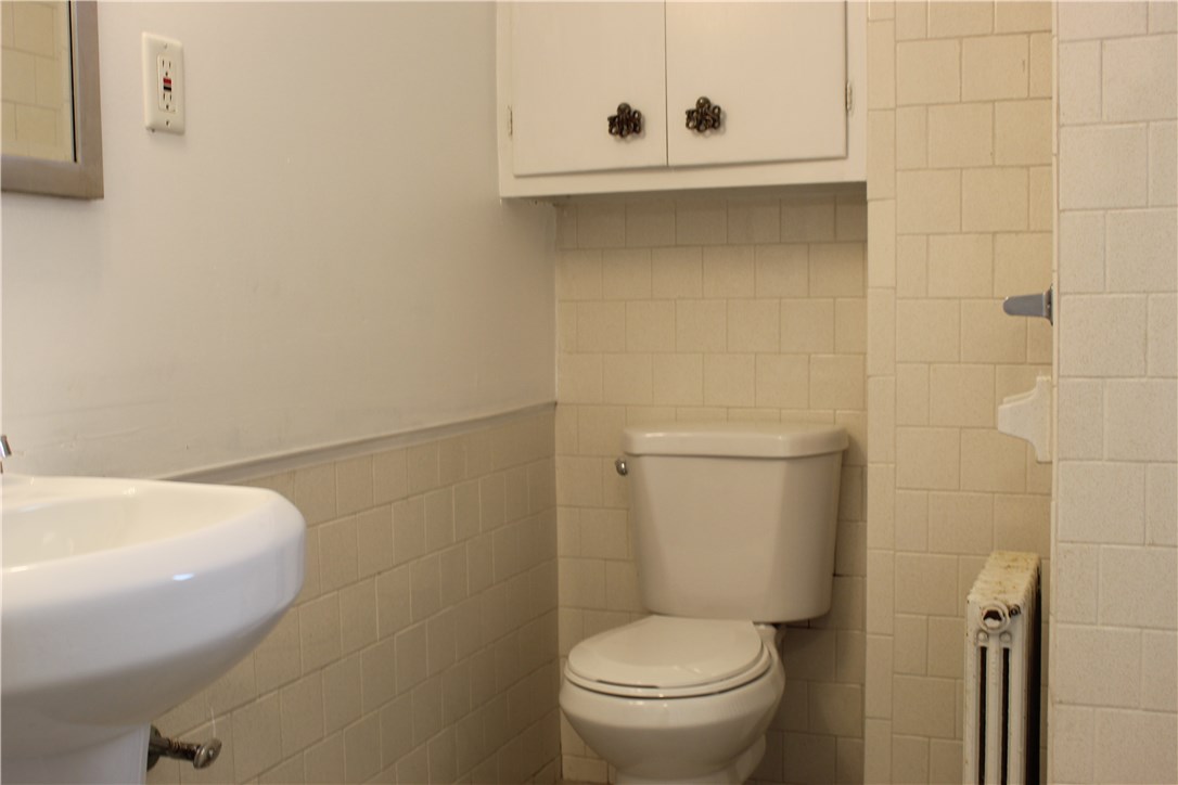 70 Riverside Avenue Attleboro, MA 02703 - Photo 16 of 38