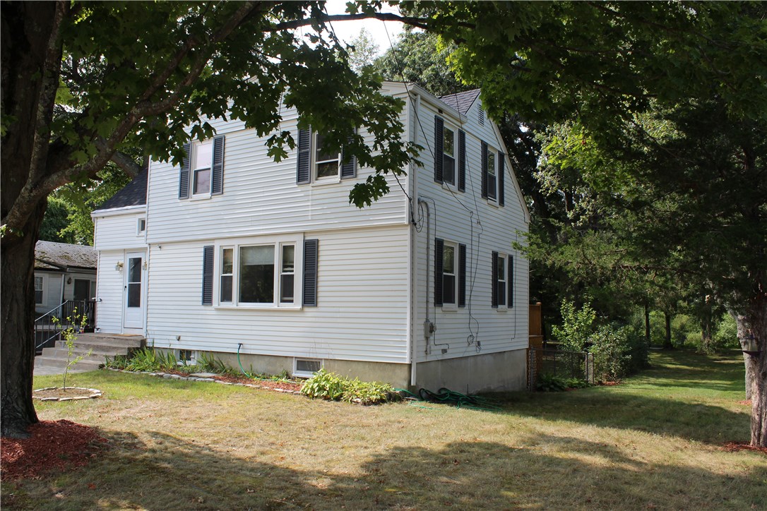 70 Riverside Avenue Attleboro, MA 02703 - Photo 2 of 38