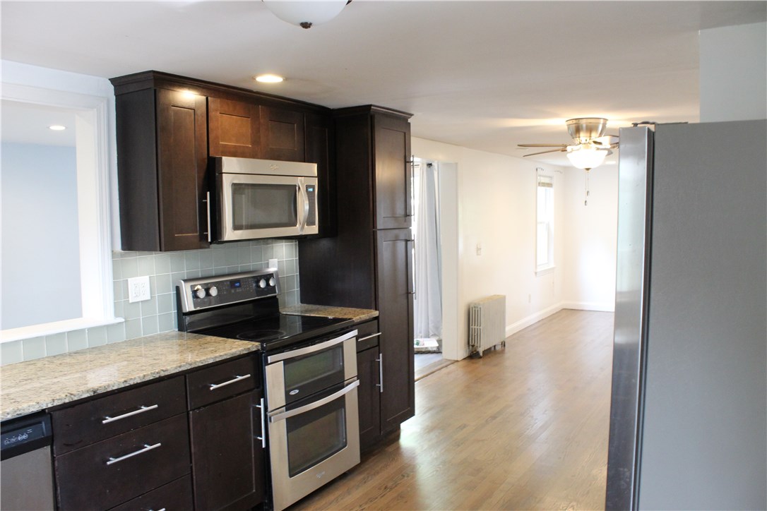 70 Riverside Avenue Attleboro, MA 02703 - Photo 5 of 38