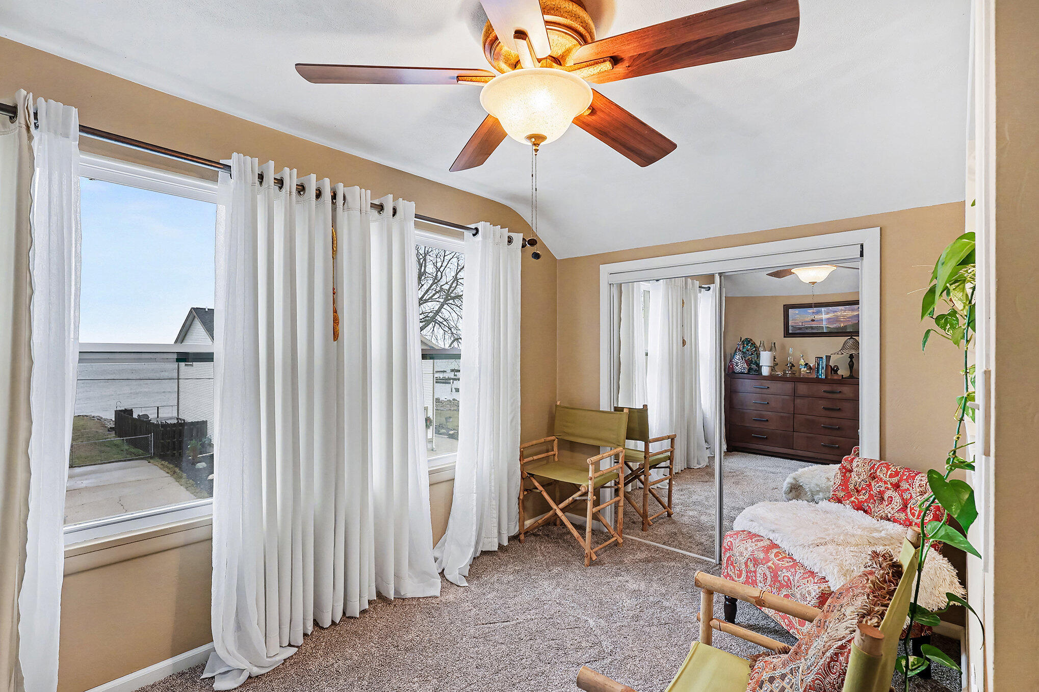 1835 Edgewater Street Muskegon, MI 49441 - Photo 18 of 27 015_file_267