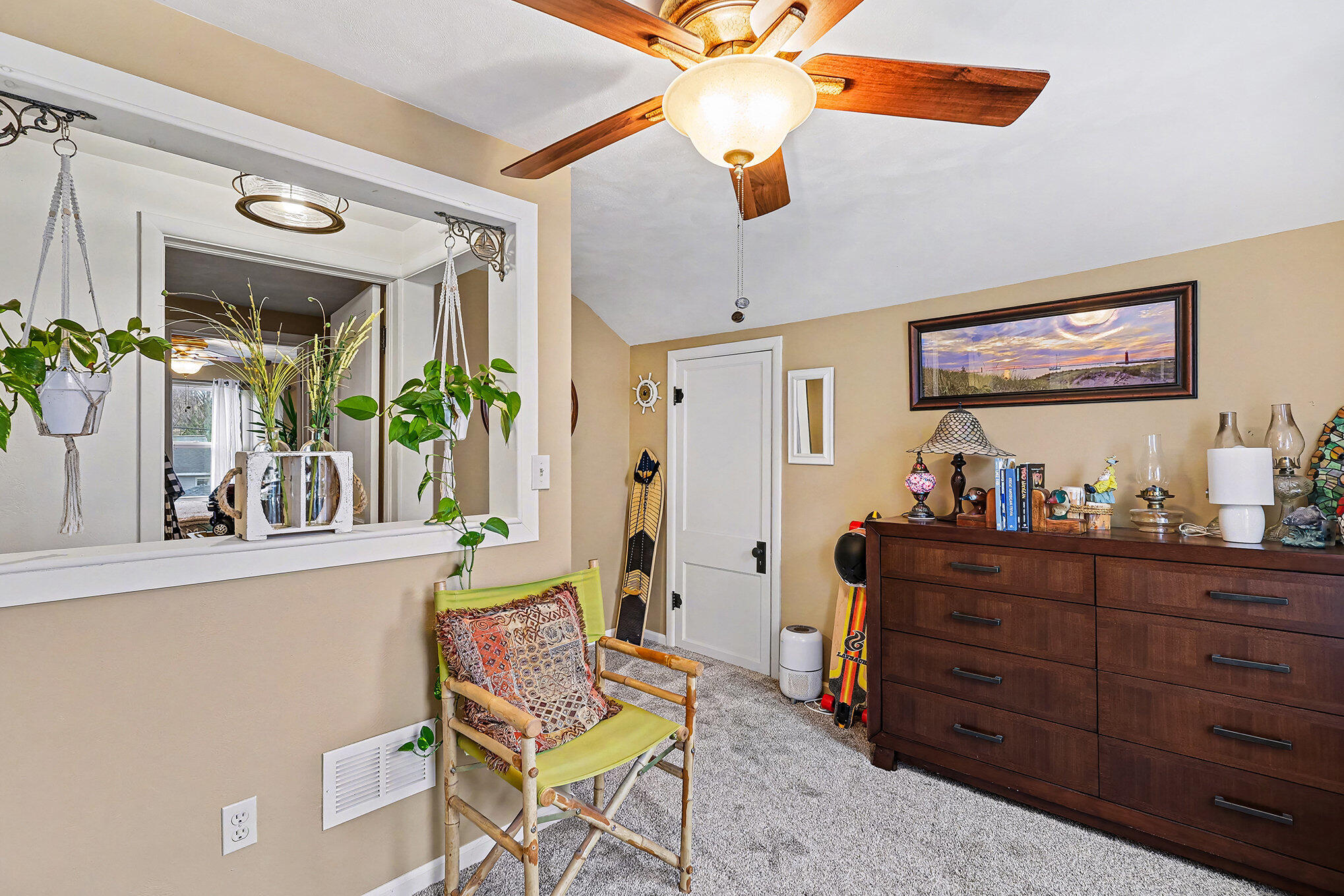 1835 Edgewater Street Muskegon, MI 49441 - Photo 19 of 27 016_file_138