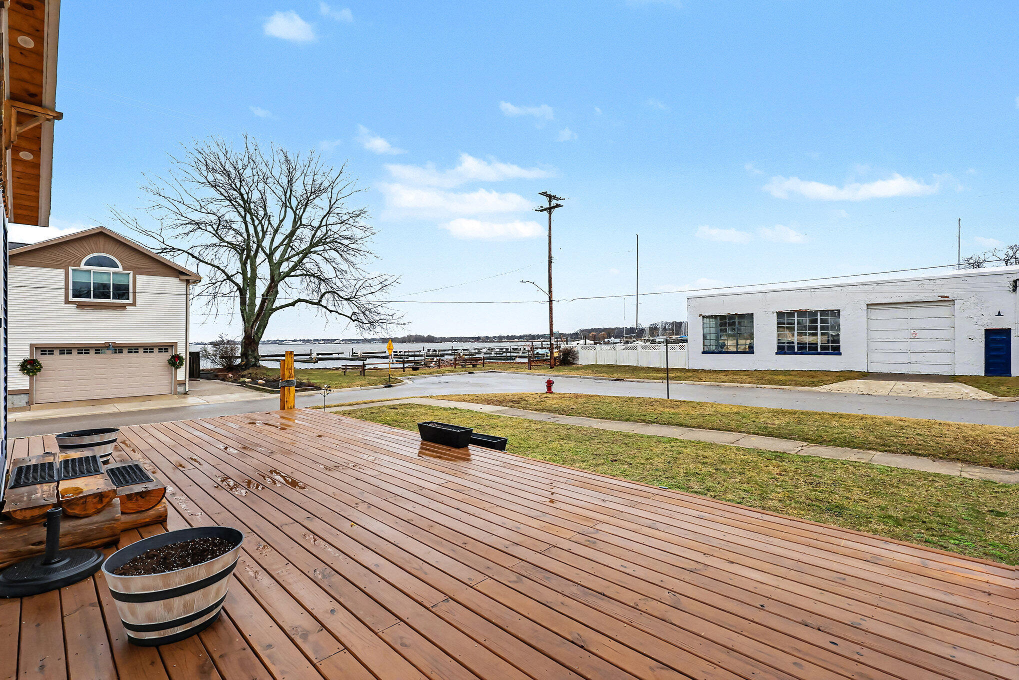 1835 Edgewater Street Muskegon, MI 49441 - Photo 23 of 27 023_file_23