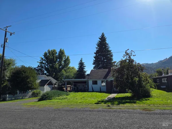$255,000 | 909 12th Street, Kamiah, ID 83536
