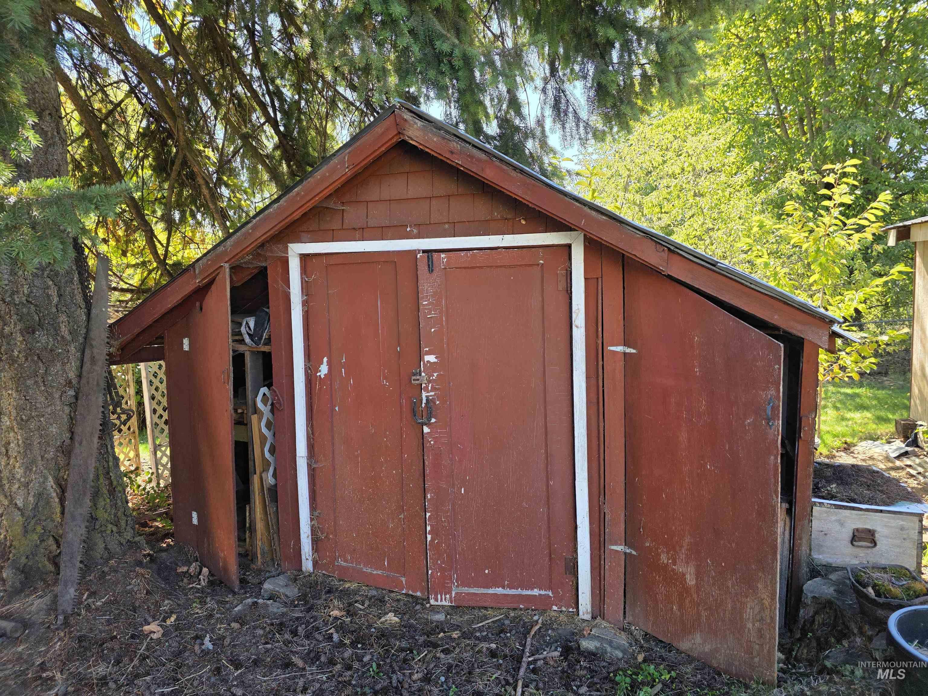 909 12th Street Kamiah, ID 83536 - Photo 5 of 36 View of shed
