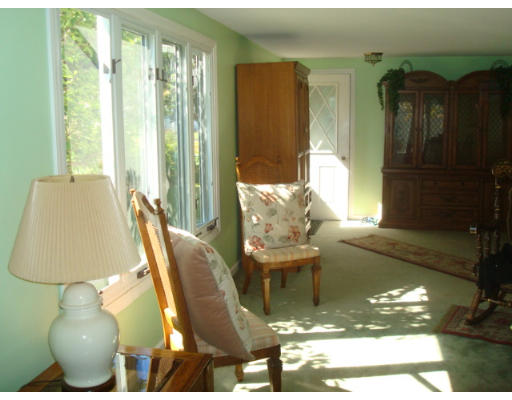 177 Slumber Lane Springfield, MA 01128 - Photo 4 of 13 Gallery Image 4