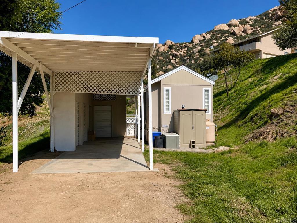2182 Honey Springs Road Jamul, CA 91935 - Photo 4 of 10