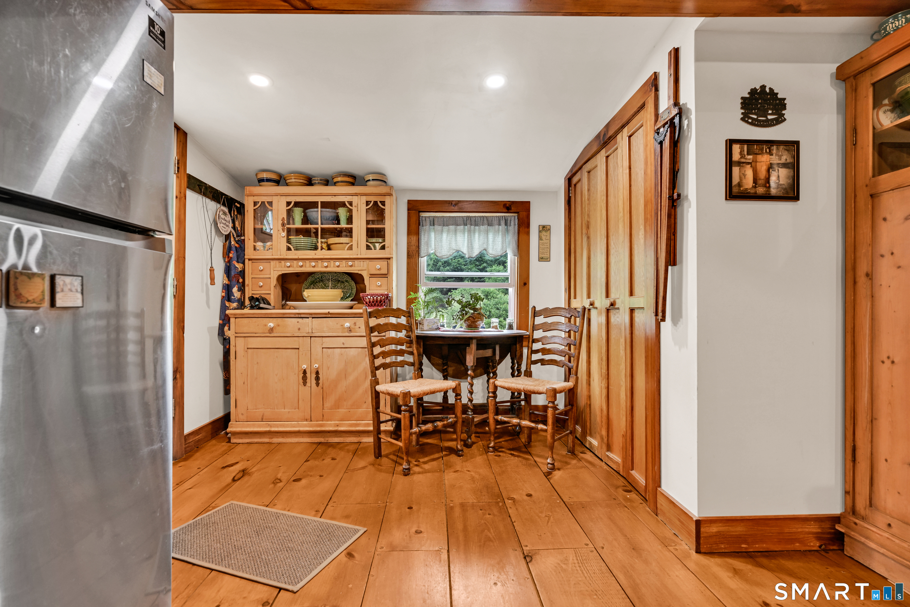 352 Shenipsit Lake Road Tolland, CT 06084 - Photo 13 of 40