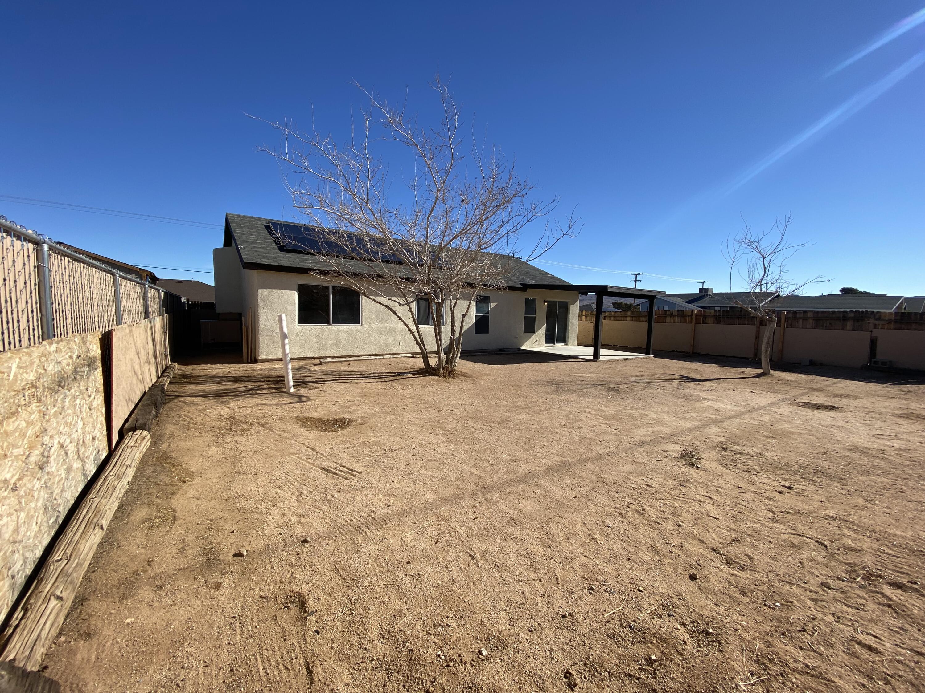 1241 South Ranger Street Ridgecrest, CA 93555 - Photo 23 of 26 a view of a backyard