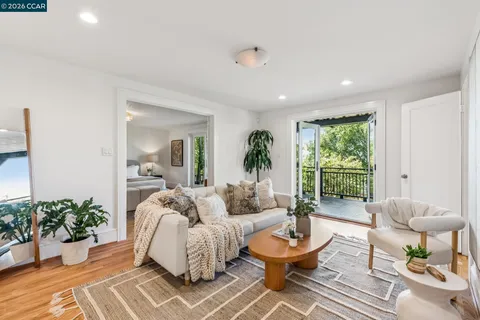 $1,698,000 | 212 Yale Avenue, Kensington, CA 94708