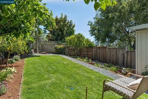 $1,698,000 | 212 Yale Avenue, Kensington, CA 94708