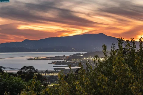 $1,698,000 | 212 Yale Avenue, Kensington, CA 94708