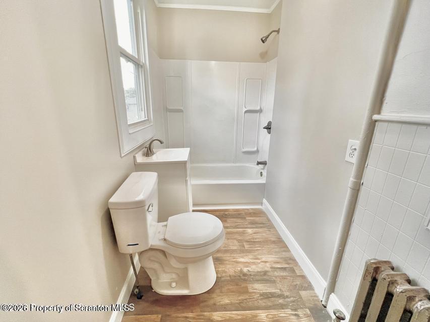 642 Alder Street, Unit 2 Scranton, PA 18505 - Photo 4 of 9 20231219194707751861000000-o