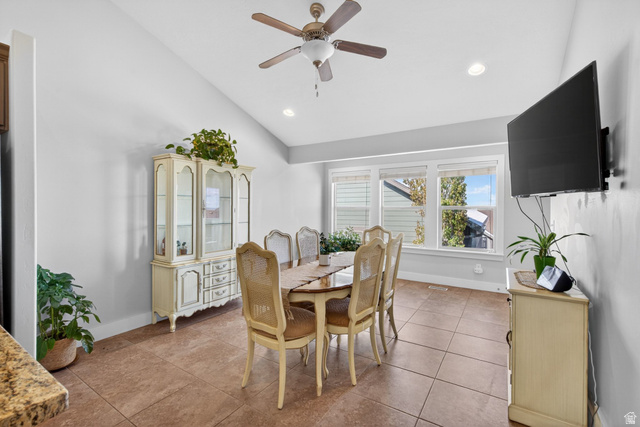 2170 Orchard Pines Loop East Bountiful, UT 84010 - Photo 12 of 51