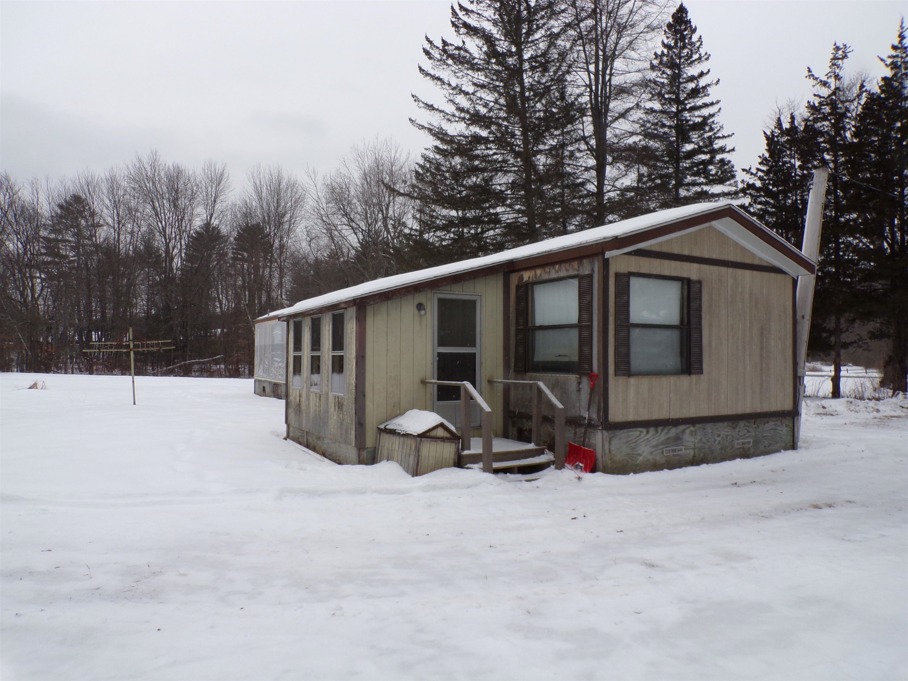 892 Whittier Road Tamworth, NH 03890 - Photo 1 of 11 Gallery Image 1