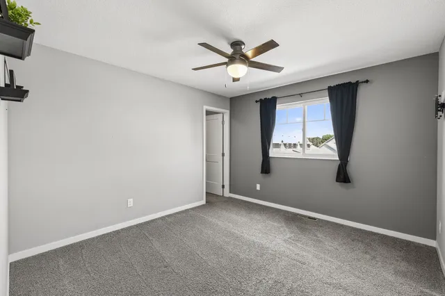 $300,000 | 11184 69th Street Northeast, Albertville, MN 55301