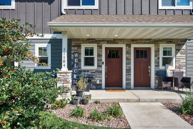 $300,000 | 11184 69th Street Northeast, Albertville, MN 55301