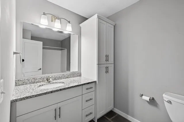 $300,000 | 11184 69th Street Northeast, Albertville, MN 55301