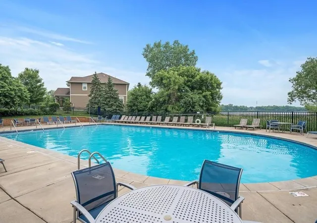 $300,000 | 11184 69th Street Northeast, Albertville, MN 55301