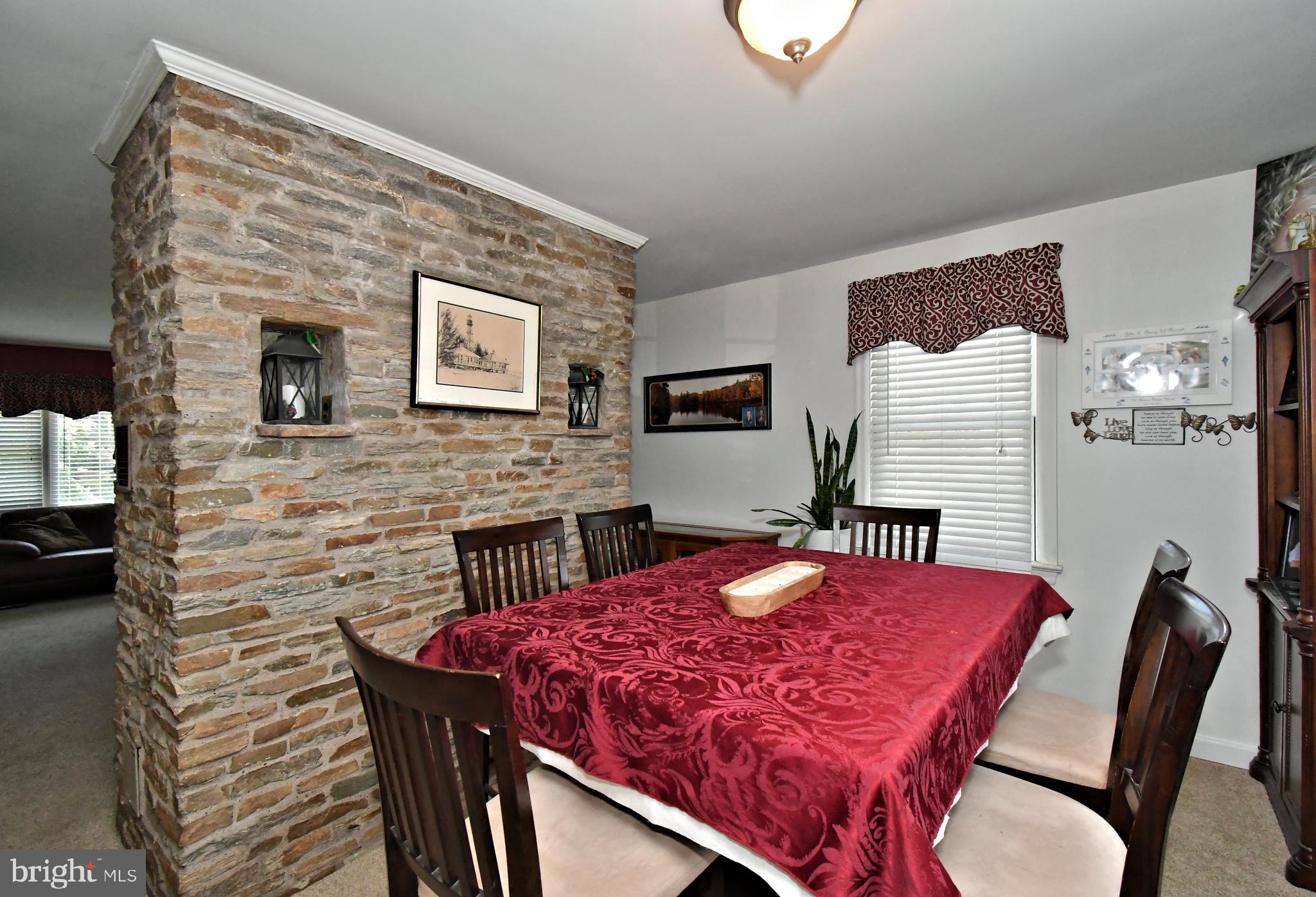 551 Walter Road Warminster, PA 18974 - Photo 9 of 45 Dining Room