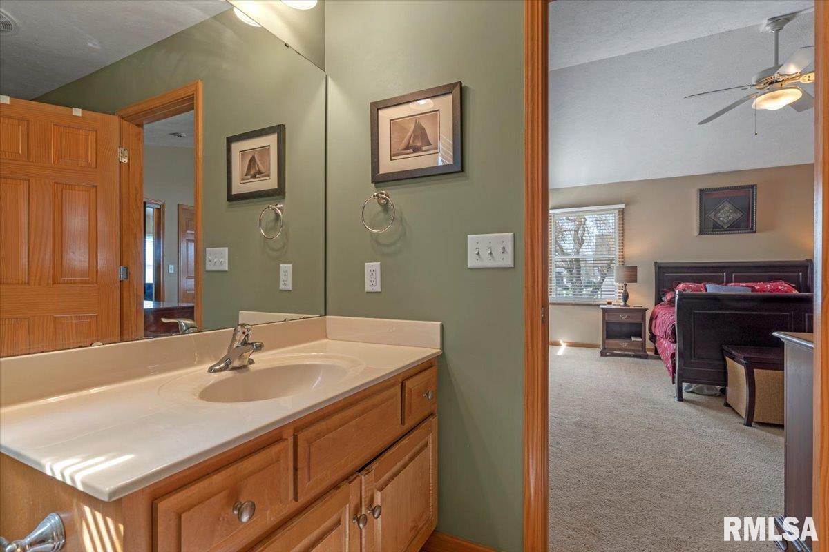 2711 Rutherford Trek Springfield, IL 62711 - Photo 23 of 36 Gallery Image 23