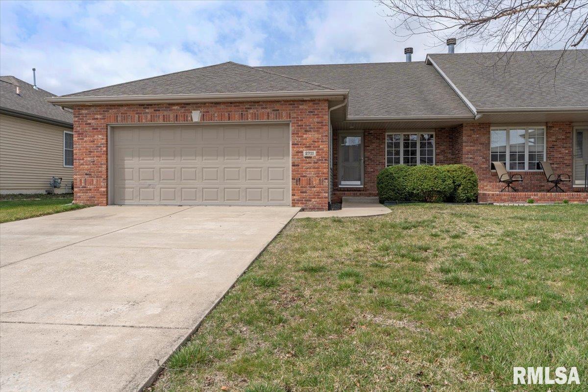 2711 Rutherford Trek Springfield, IL 62711 - Photo 33 of 36 Gallery Image 33