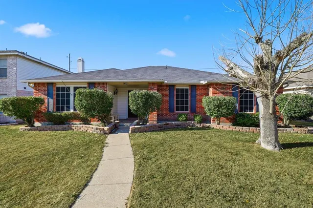 $2,100 | 1452 Hickory Creek Lane, Rockwall, TX 75032