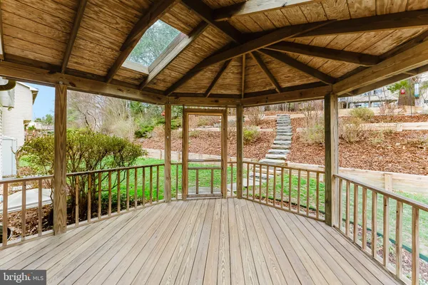 $924,888 | 9010 Lake Braddock Drive, Burke, VA 22015
