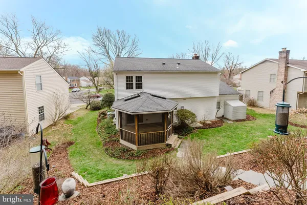 $924,888 | 9010 Lake Braddock Drive, Burke, VA 22015