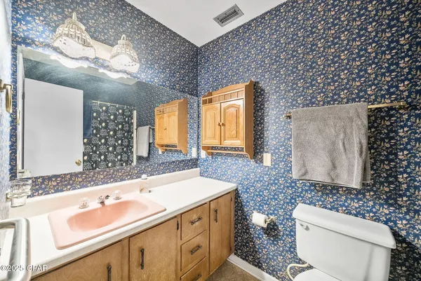 $459,000 | 204 Laird Circle, Panama City, FL 32408