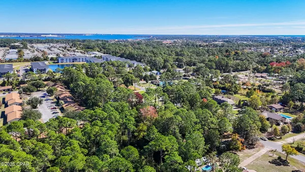 $459,000 | 204 Laird Circle, Panama City, FL 32408