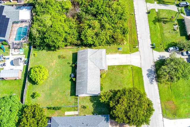 $299,900 | 981 Southeast Candle Avenue, Port St. Lucie, FL 34983