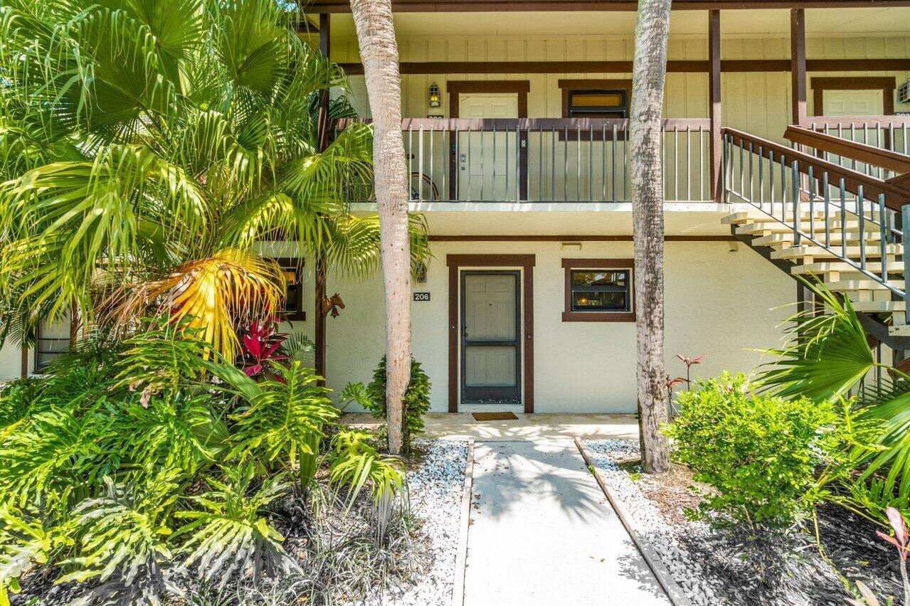 13334 Polo Club Road, Unit 206 Wellington, FL 33414 - Photo 18 of 52 Front View