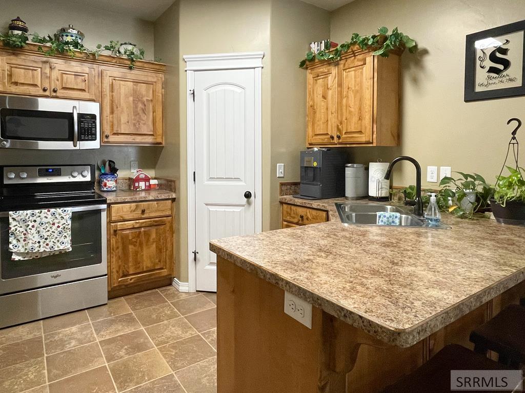 577 Ridgecrest Avenue Blackfoot, ID 83221 - Photo 14 of 34