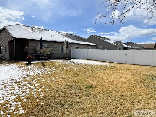$314,900 | 577 Ridgecrest Avenue, Blackfoot, ID 83221
