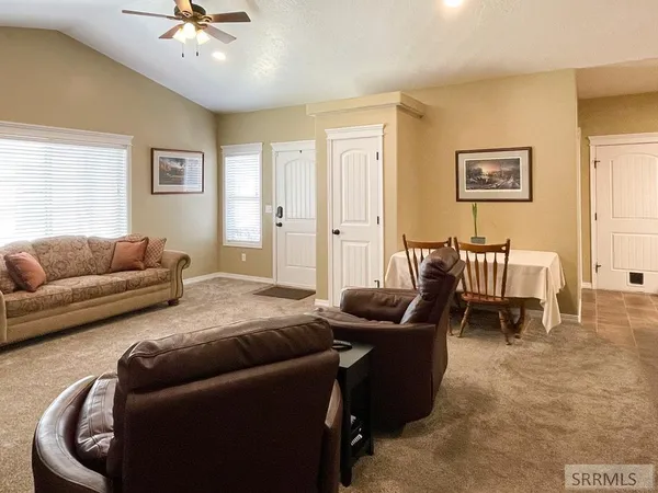 $314,900 | 577 Ridgecrest Avenue, Blackfoot, ID 83221