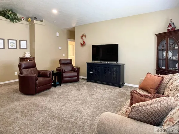 $314,900 | 577 Ridgecrest Avenue, Blackfoot, ID 83221