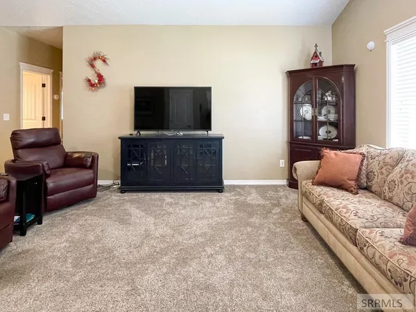 $314,900 | 577 Ridgecrest Avenue, Blackfoot, ID 83221