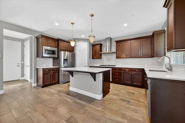 $549,000 | 1859 East Kroeker Avenue, Fresno, CA 93730