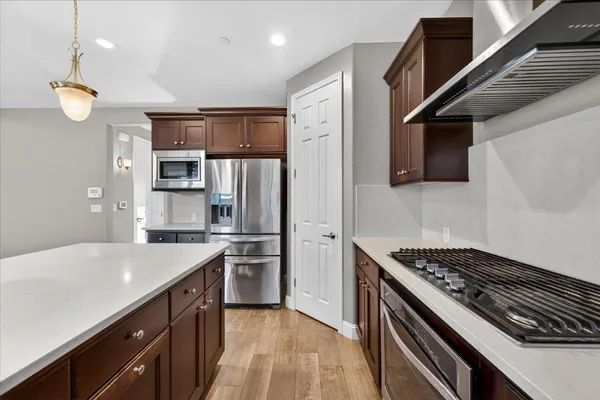 $549,000 | 1859 East Kroeker Avenue, Fresno, CA 93730