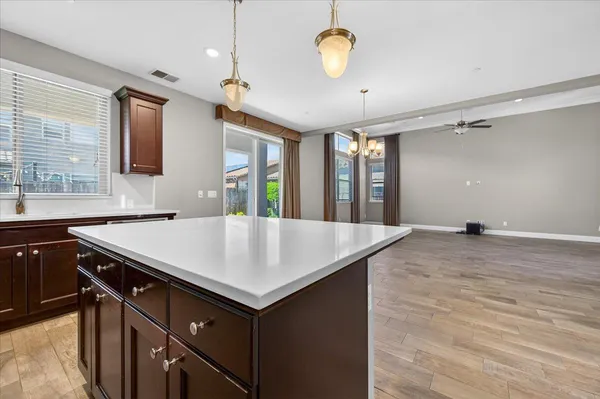 $549,000 | 1859 East Kroeker Avenue, Fresno, CA 93730