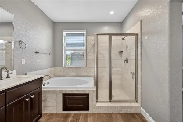 $549,000 | 1859 East Kroeker Avenue, Fresno, CA 93730