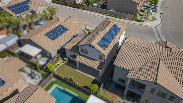 $549,000 | 1859 East Kroeker Avenue, Fresno, CA 93730